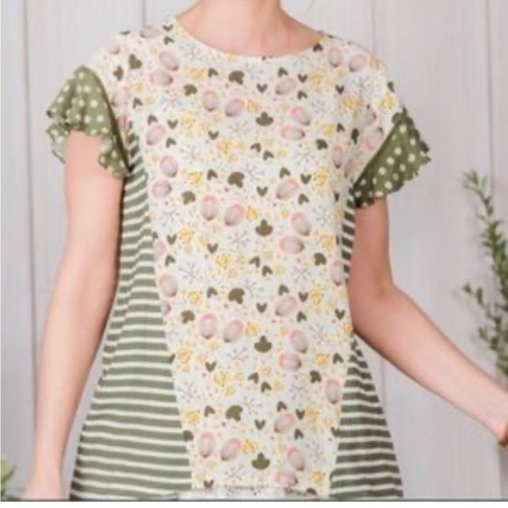 Matilda Jane women’s Gentle Breeze Top size small